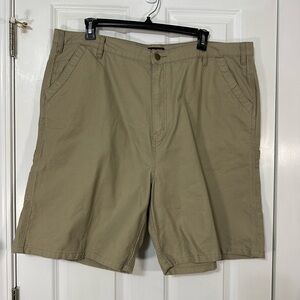 Wolverine Tan Cargo Shorts with Sturdy Design